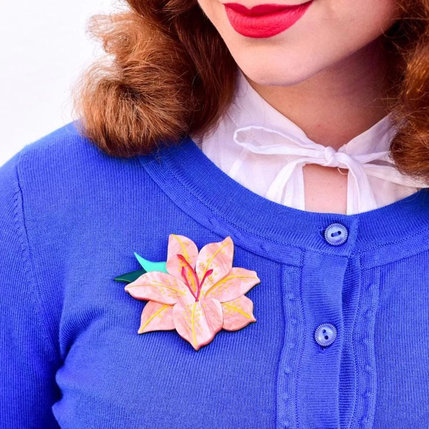 frilly_lily_frond_brooch_2-1.webp Frilly Lily Frond Brooch*Erstwilder Outlet