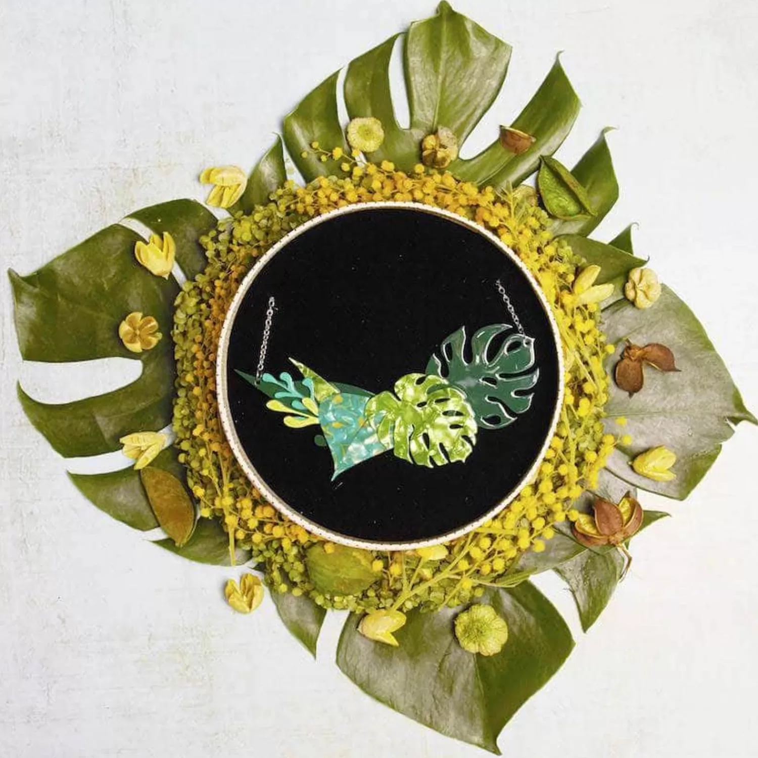 fronds_of_fancy_necklace_large_2.webp Fronds Of Fancy Necklace (Large)*Erstwilder Clearance