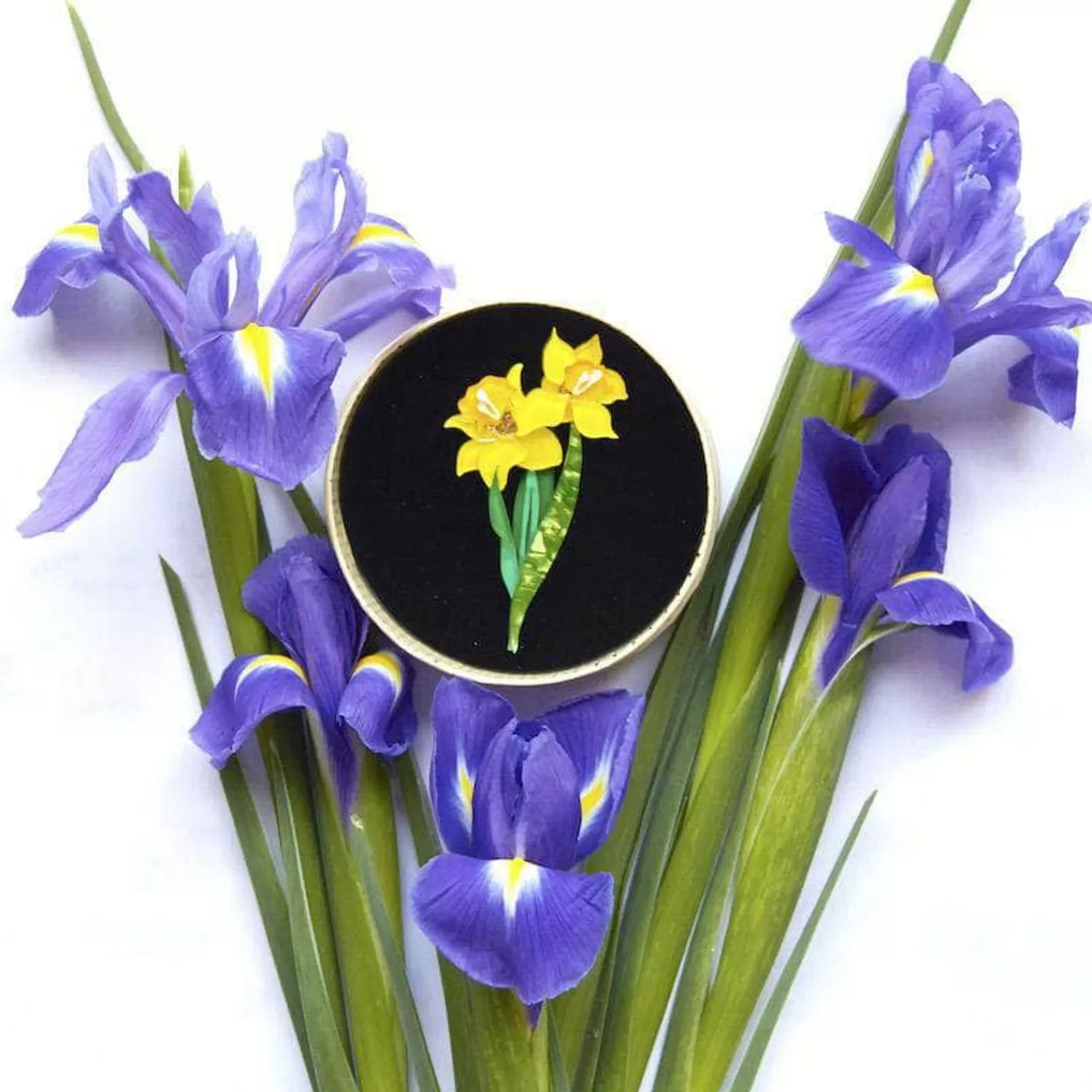 garden_goddess_daffodil_brooch_2.webp Garden Goddess Daffodil Brooch*Erstwilder Best