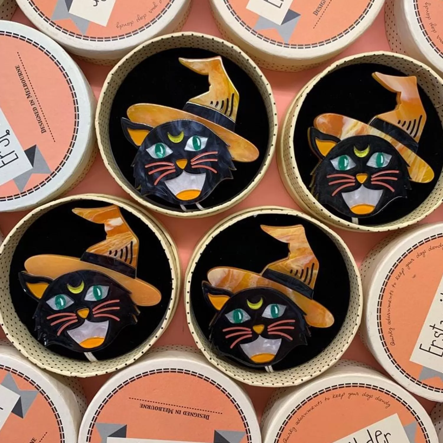 hex_kitten_brooch_2.webp Hex Kitten Brooch*Erstwilder Sale