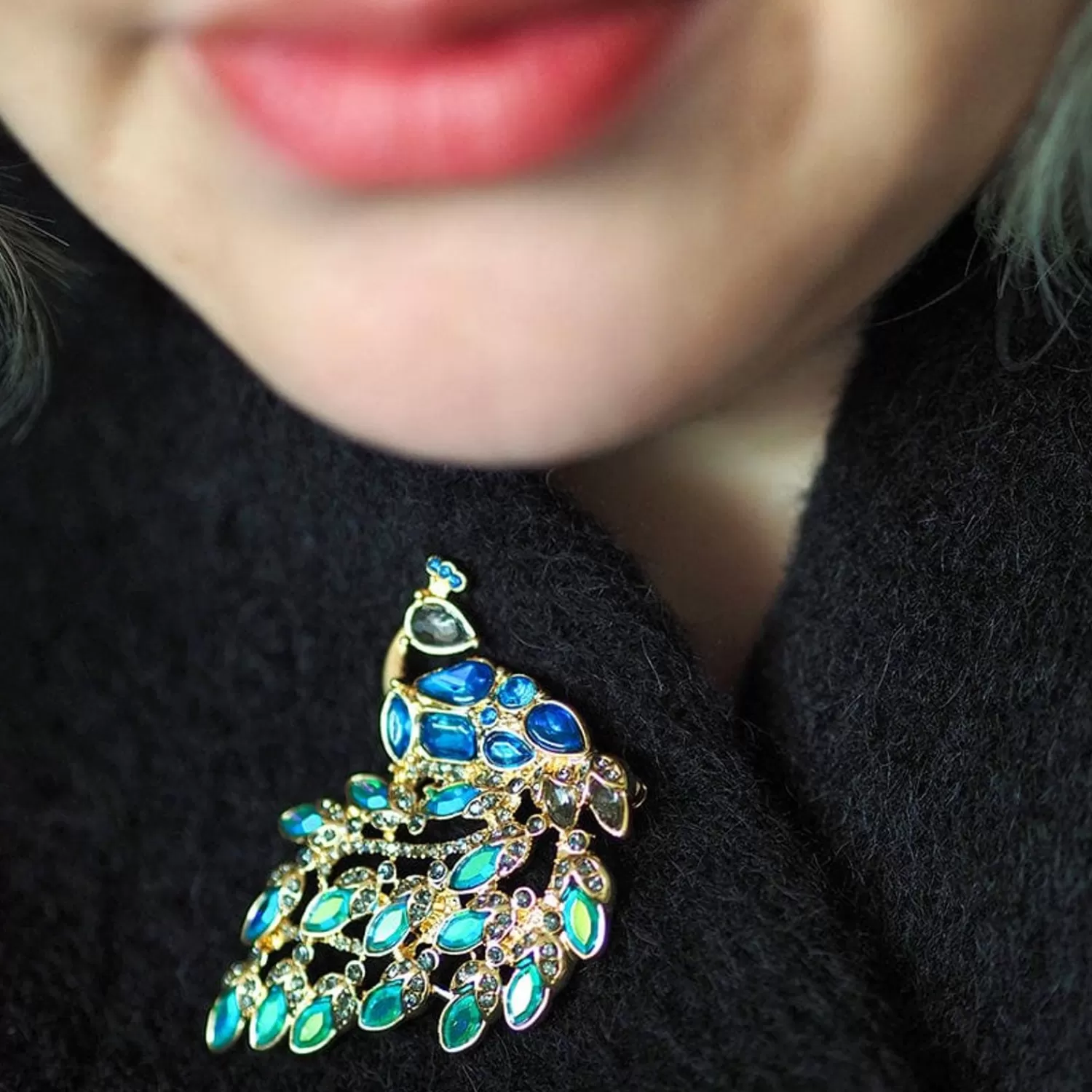 le_peacock_royal_stone_set_crystal_brooch_2.webp Le Peacock Royal Stone Set Crystal Brooch*Erstwilder Best Sale