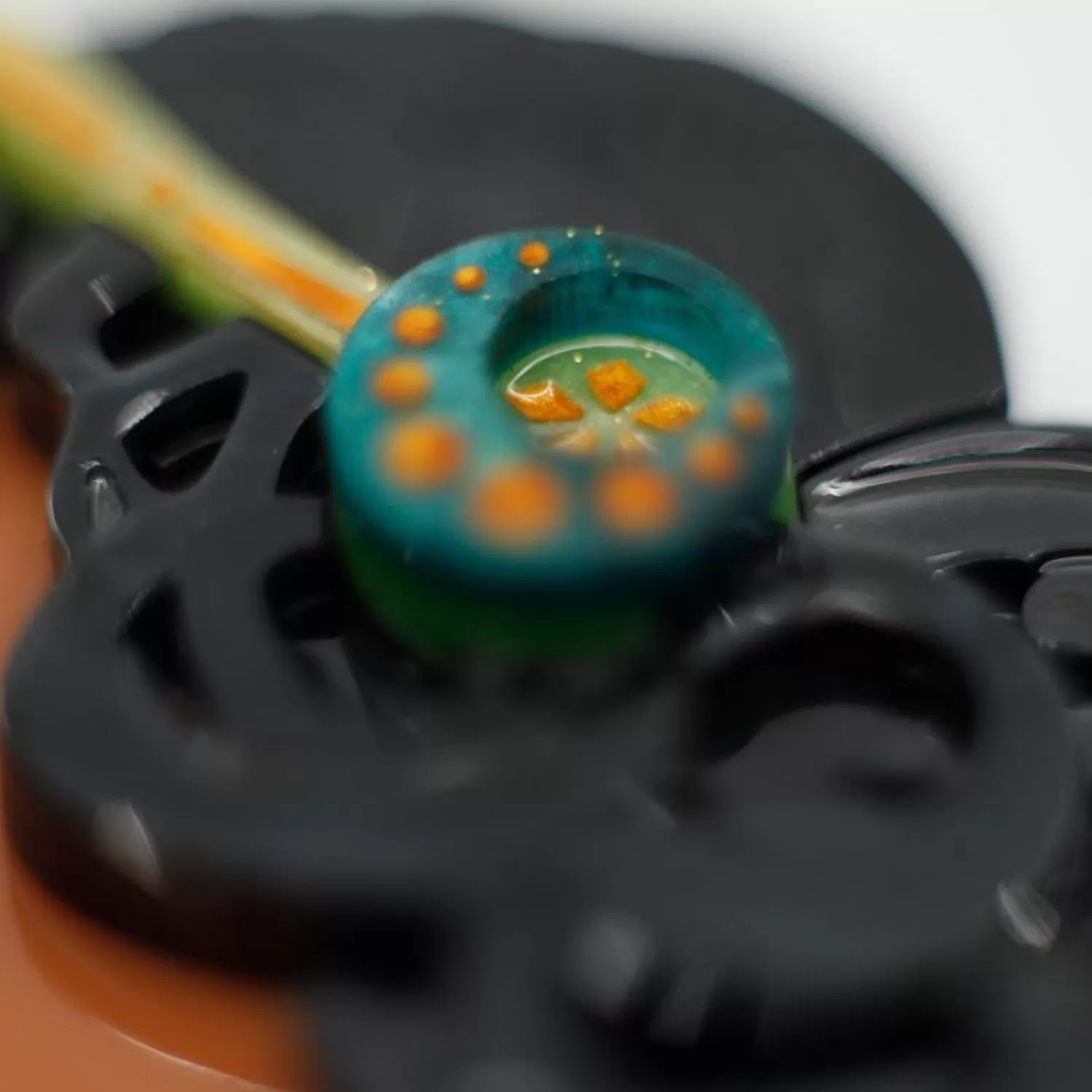 mademoiselle_bernhardt_brooch_2-2.webp Mademoiselle Bernhardt Brooch*Erstwilder Hot