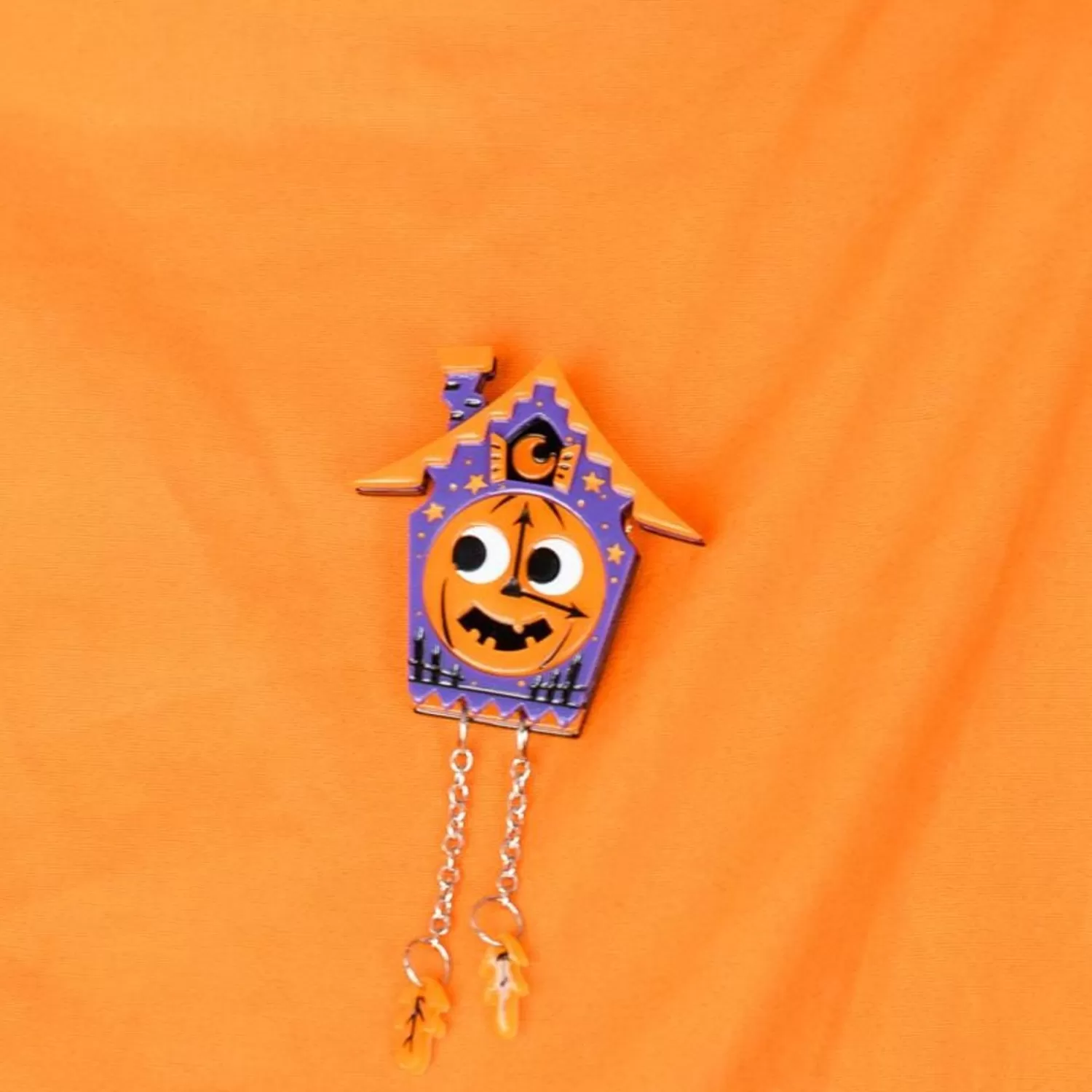 midnight_approaches_brooch_2.webp Midnight Approaches Brooch*Erstwilder New