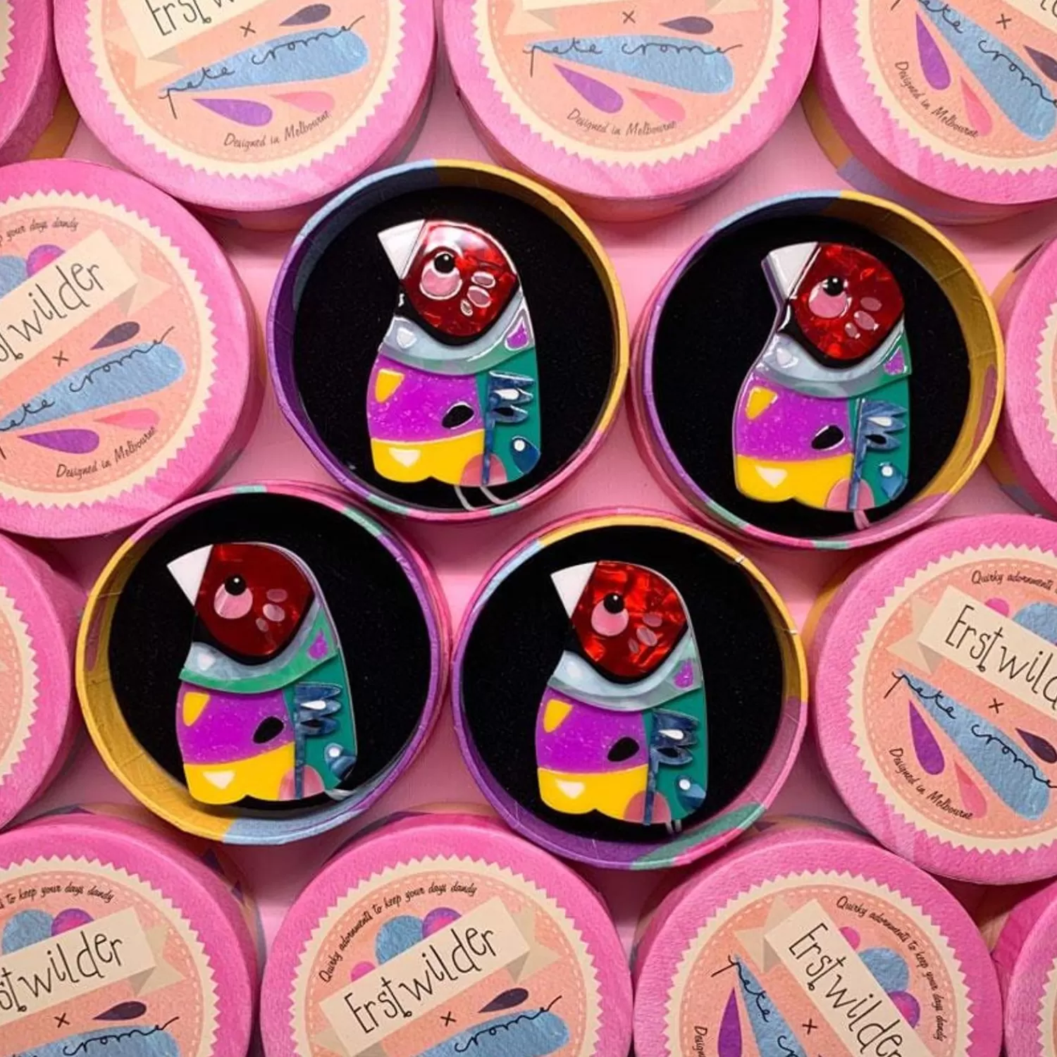 the_gracious_gouldian_finch_2.webp The Gracious Gouldian Finch*Erstwilder Clearance