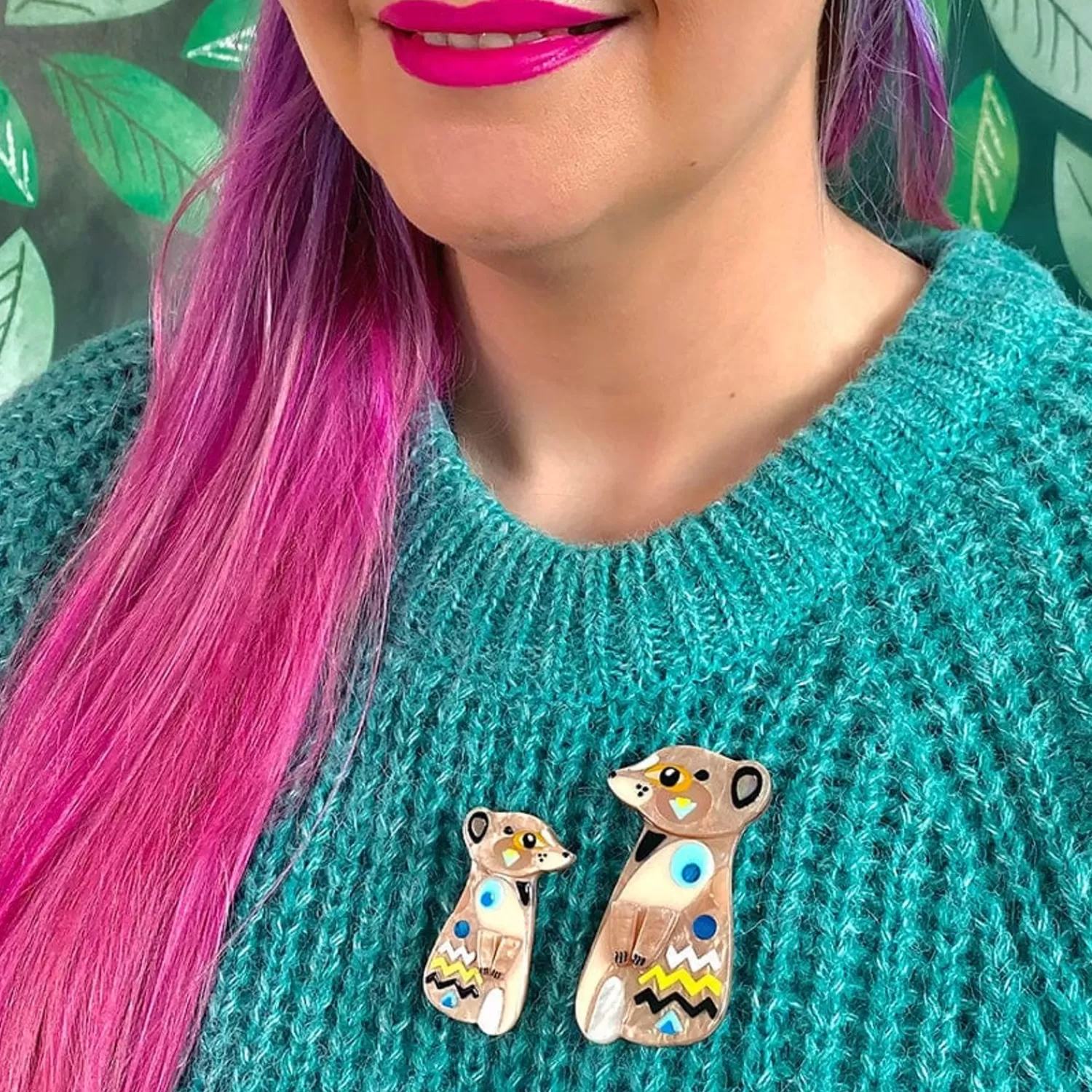 the_masterful_meerkat_mini_brooch_4.webp The Masterful Meerkat Mini Brooch*Erstwilder Outlet